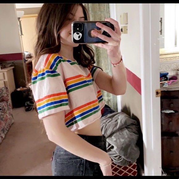 crop top - Picture 2 of 2